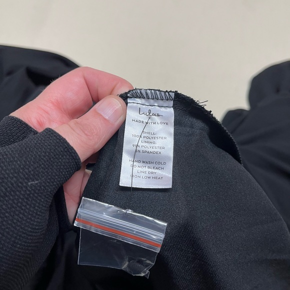 NWT Lulus M black ruffled side slit maxi dress - Picture 9 of 15